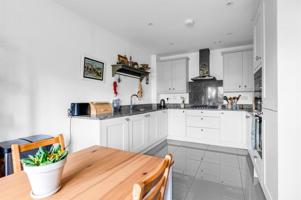 Additional image 29 of Butterwick Way, Welwyn