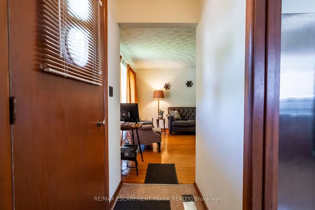 房产图片 10 - 218 BOWMAN 街