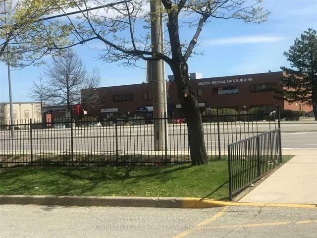 Additional image 5 of 3533 Derry Rd Unit 801