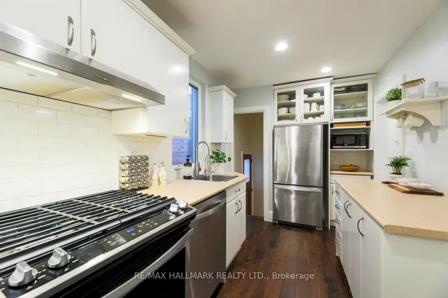 Additional image 6 of 321 Victoria Park Ave