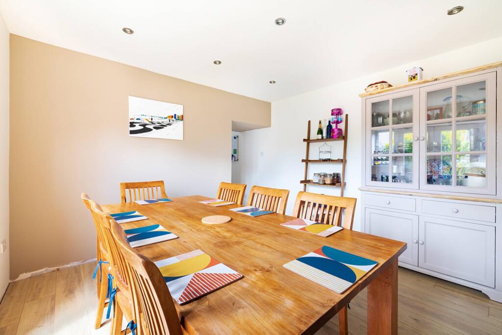 Additional image 7 of 3 Mile-End Place, Aberdeen, AB15 5PZ