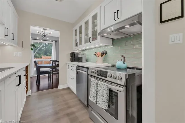 Additional image 12 of 1550 Newlands Cres Unit 11