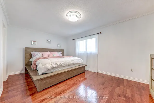 Additional image 26 of 25 Valley Centre Dr