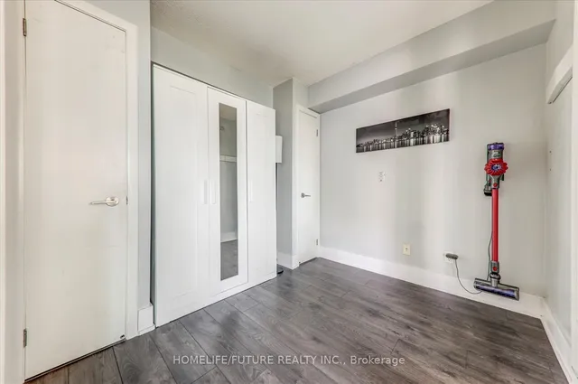 Additional image 9 of 215 Fort York Blvd Unit 1011