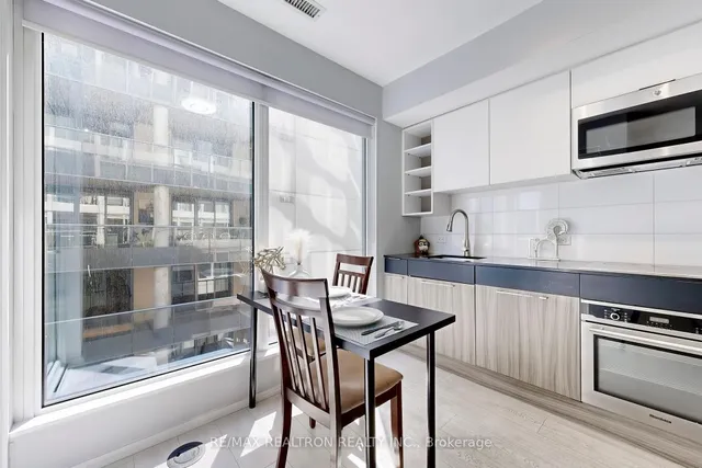 Additional image 17 of 68 Shuter St Unit 701