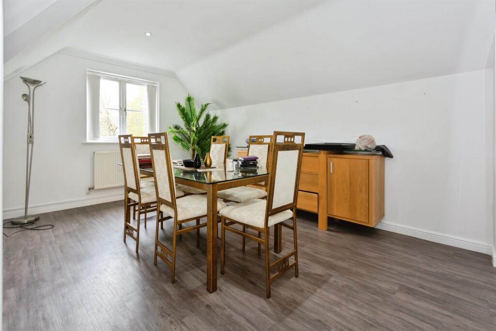 Additional image 9 of Oakhill Close, Birmingham