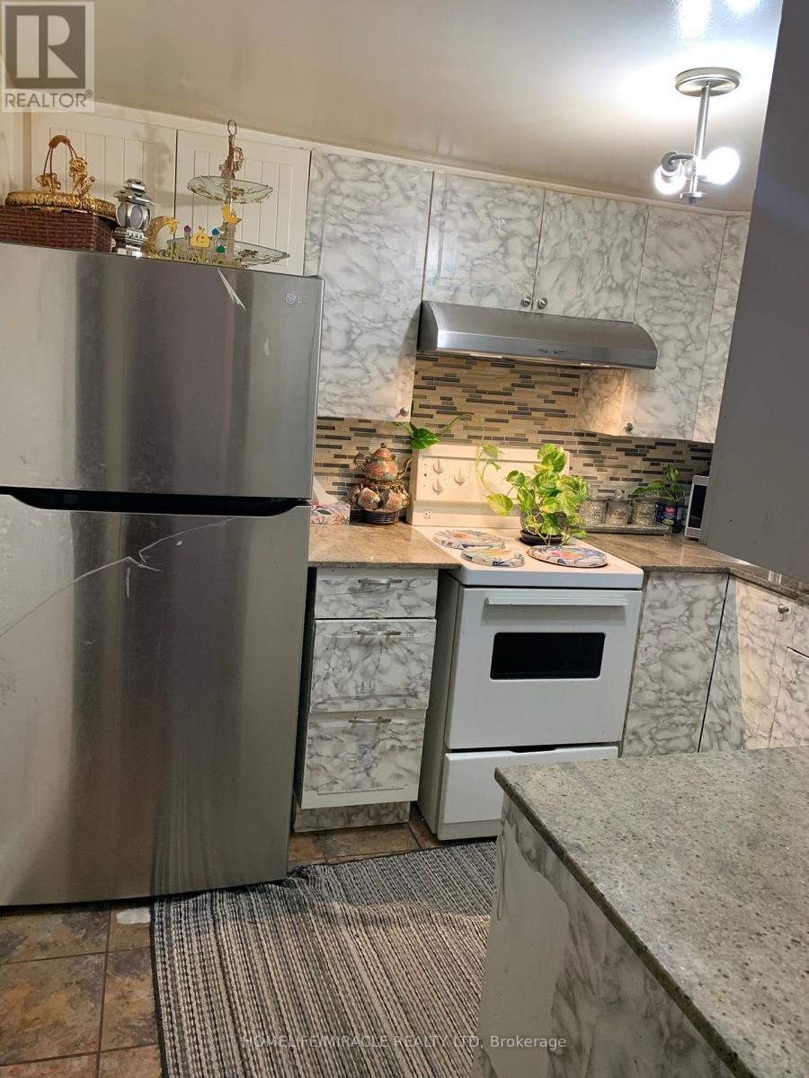 706 - 25 AGNES STREET|Mississauga (Cooksville), Ontario L5B3X7