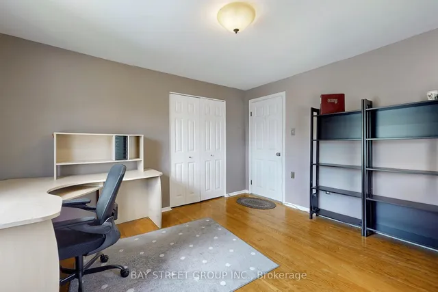 房产图片 32 - 秋叶路20号