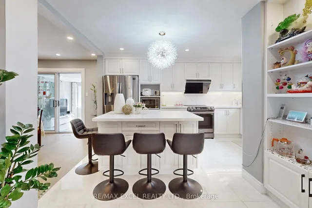 Additional image 13 of 43 Sonmore Dr