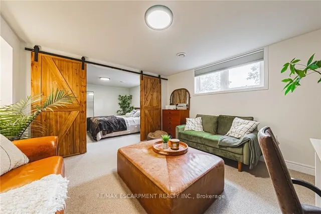 Additional image 27 of 452 John Frederick Dr