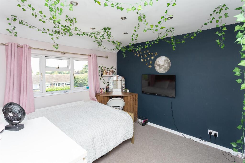 Additional image 8 of Molescroft, Harpenden