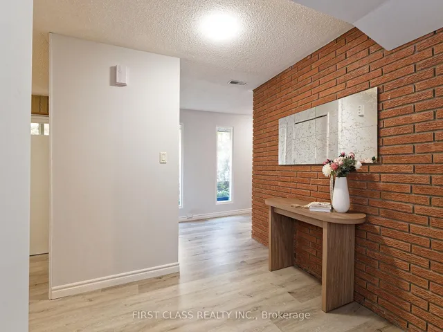 Additional image 33 of 169 Angus Dr