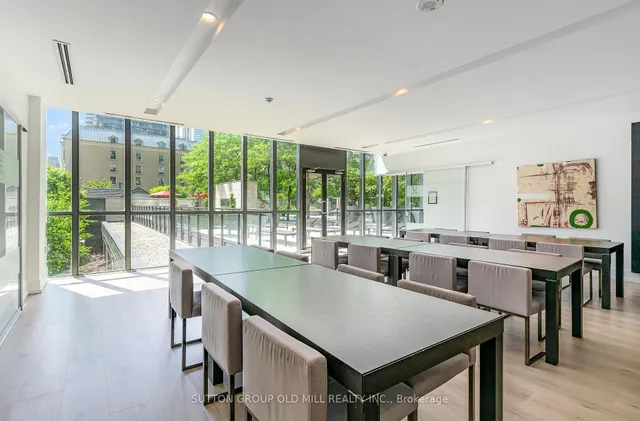 Additional image 21 of 110 Charles St Unit 3504