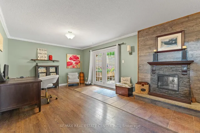 Additional image 23 of 30 Regentview Dr