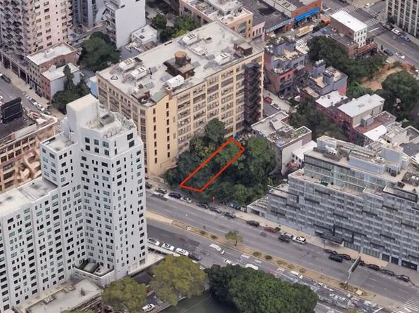 57 Flatbush Avenue Extension, Brooklyn, NY 11201