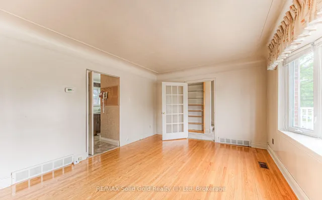 Additional image 11 of 483 Ephraim St