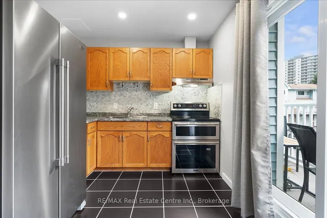 Additional image 11 of 131 Traynor Ave Unit 24