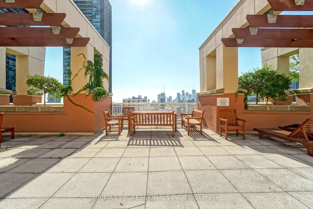 Additional image 33 of 100 Hayden St Unit 1107