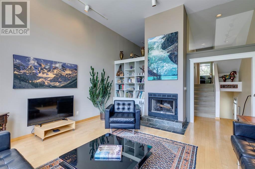 2022 28 Avenue SW|Calgary, Alberta T2T1K3