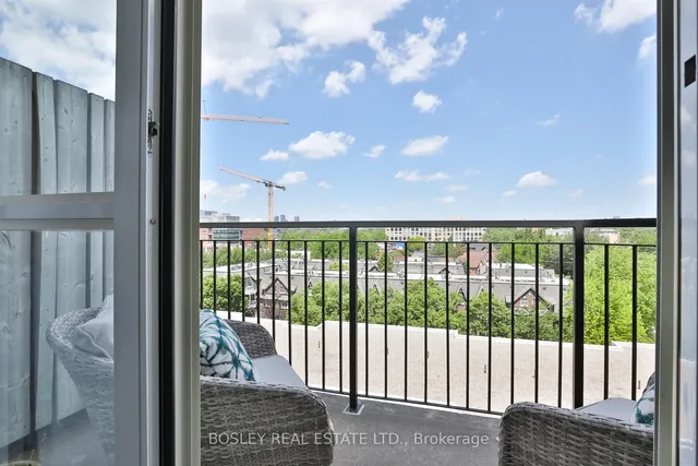 Additional image 22 of 1000 King St Unit PH3