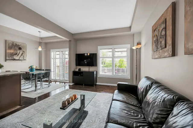 Additional image 8 of 121 Bankfield Cres