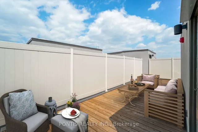 房产图片 19 - 2100 Bridletowne Circ 单元 330