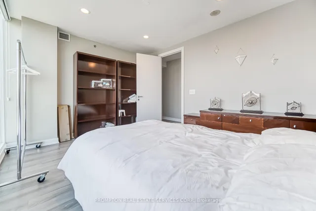 Additional image 29 of 220 George St Unit 1105