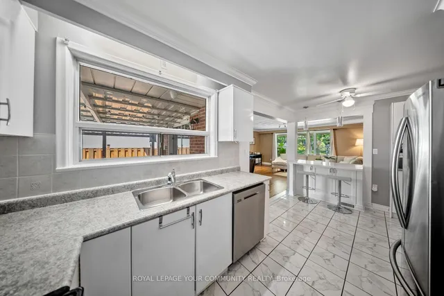 Additional image 21 of 103 Summitcrest Dr