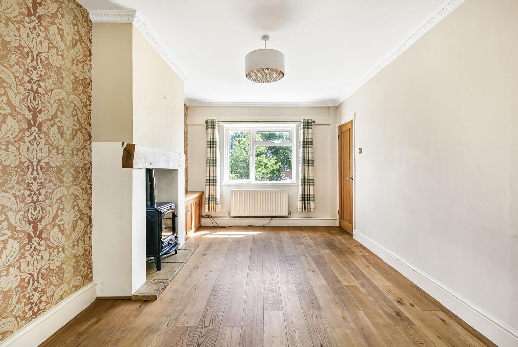 Additional image 5 of The Crescent, Welwyn, AL6