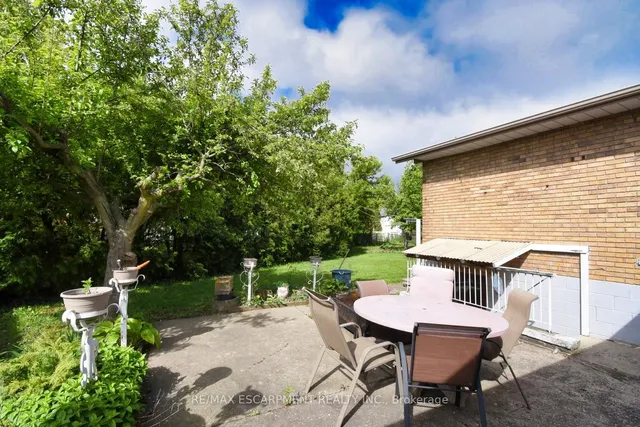 Additional image 30 of 18 Villa Crt