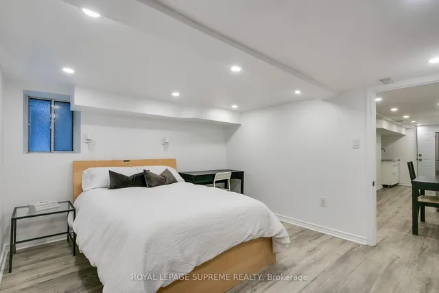 Additional image 38 of 255 Howland Ave