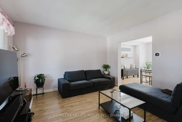 Additional image 4 of 71 Kenilworth Ave