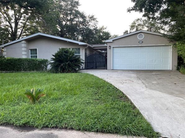 12834 Tosca Ln, Houston, TX 77024