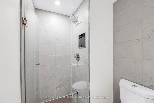 Additional image 20 of 118 Merchants' Wharf Unit 517