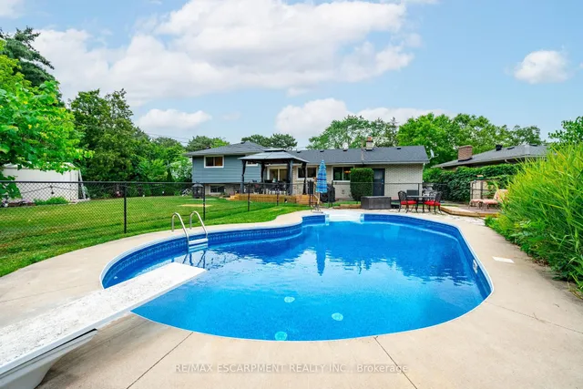 Additional image 41 of 5195 Cedarbook Cres