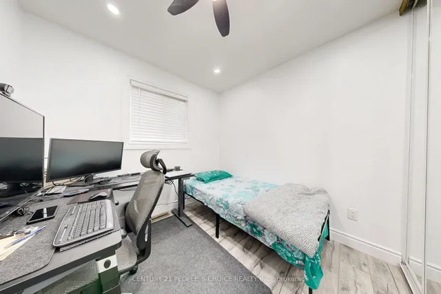 Additional image 27 of 31 Dorking Dr