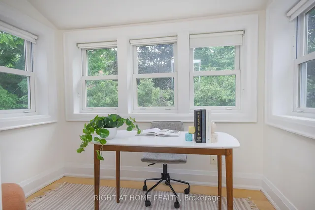 Additional image 30 of 104 Summerhill Ave