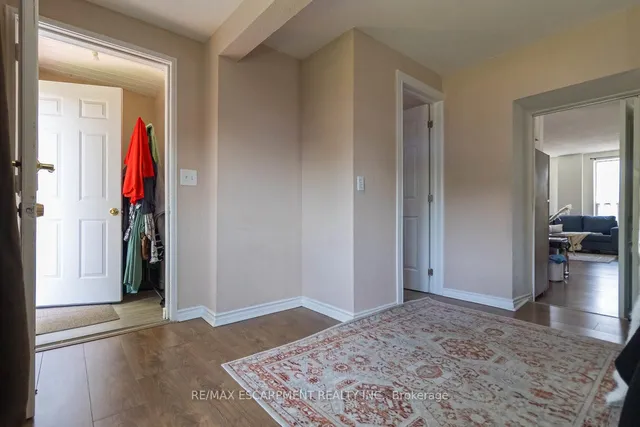 Additional image 30 of 99 Cathcart St