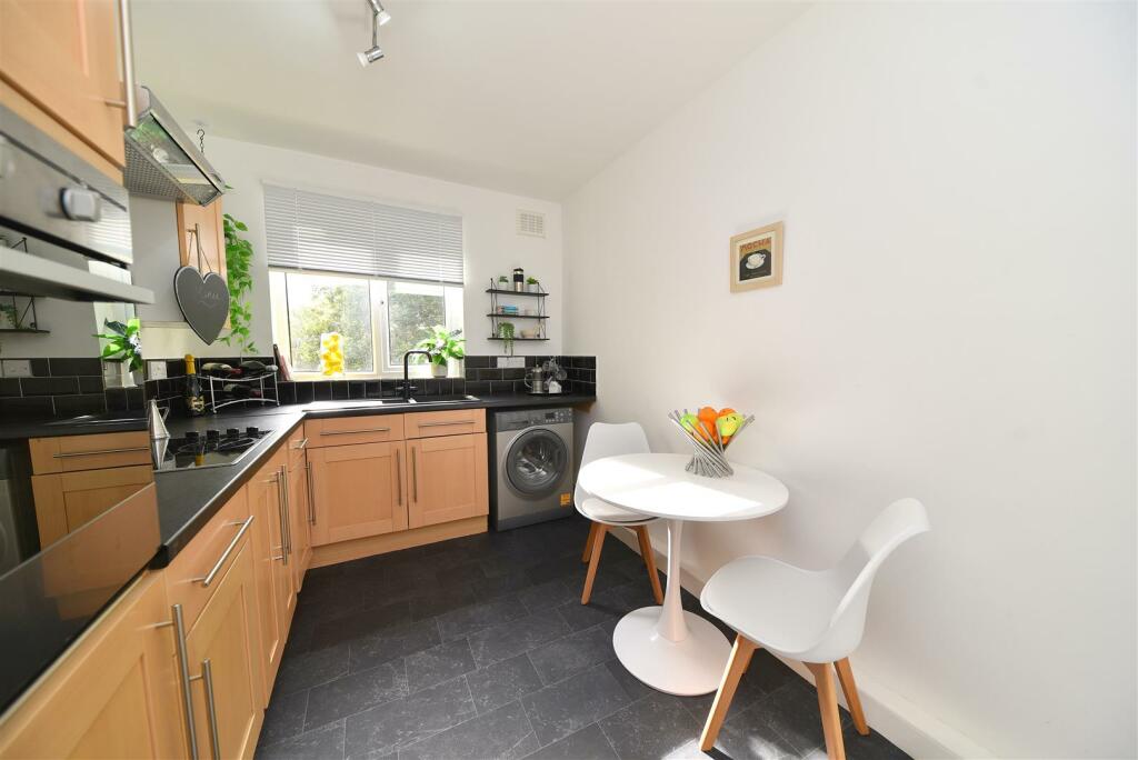 Additional image 13 of Savoy Close, Harborne, Birmingham