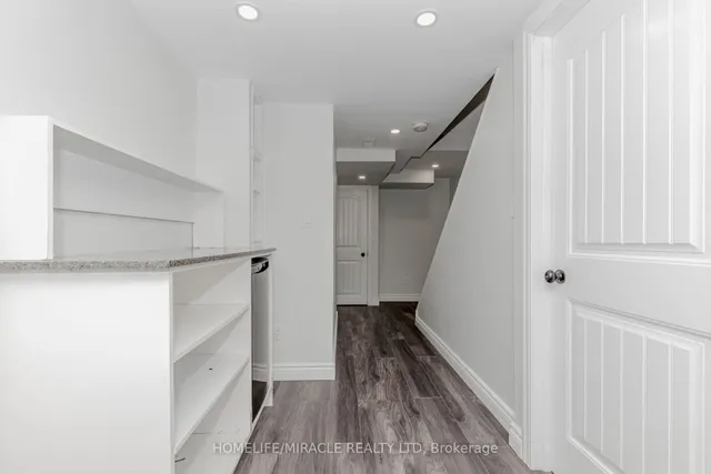 房产图片 34 - 8 Whitmer 街