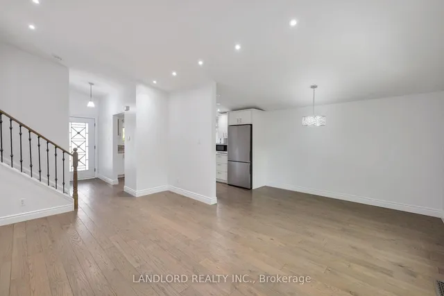 Additional image 26 of 34 Lyncroft Dr