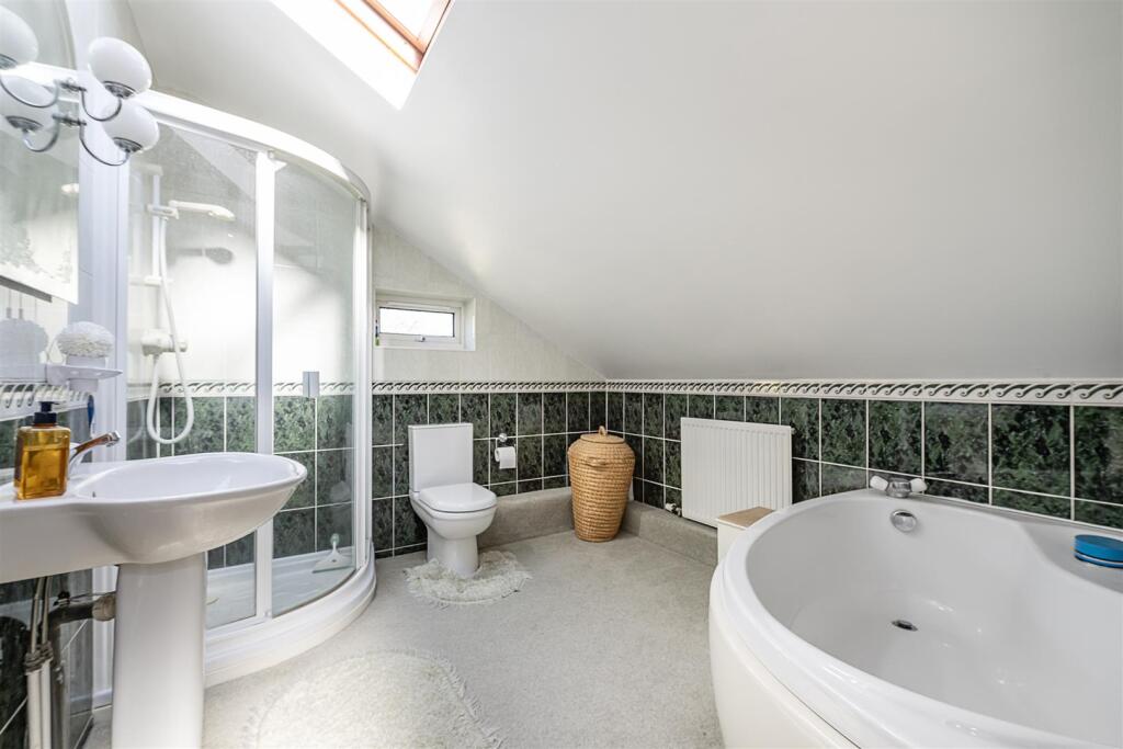 Additional image 9 of Park Avenue North, Harpenden