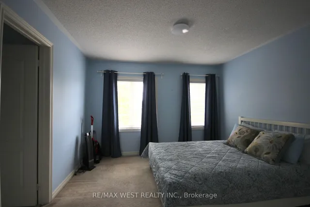 Additional image 20 of 6 Bowsfield Dr