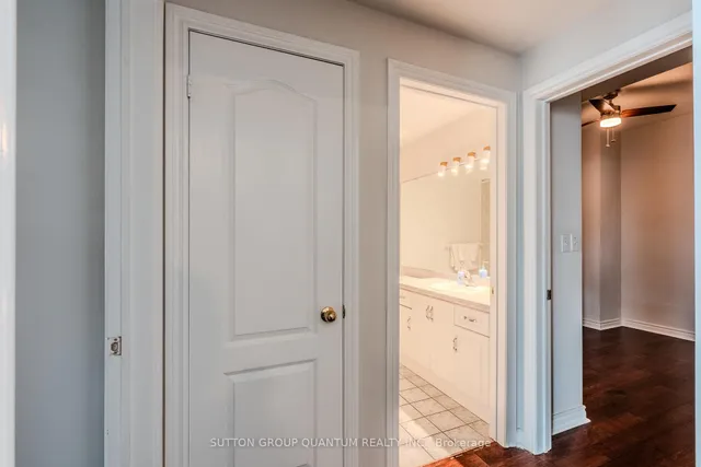 Additional image 8 of 3531 Lake Shore Blvd Unit 105