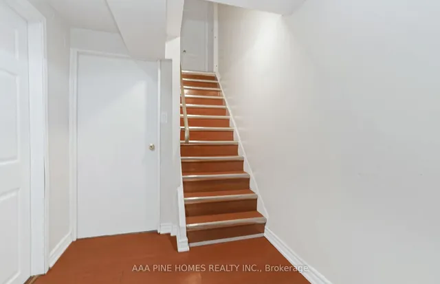 Additional image 31 of 59 Burkwood Cres