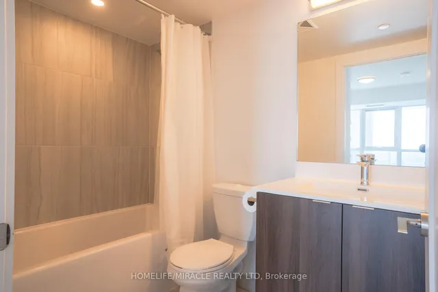 Additional image 12 of 225 Village Green Sq Unit 1708