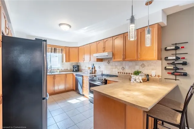 Additional image 13 of 94 Pinehill Dr