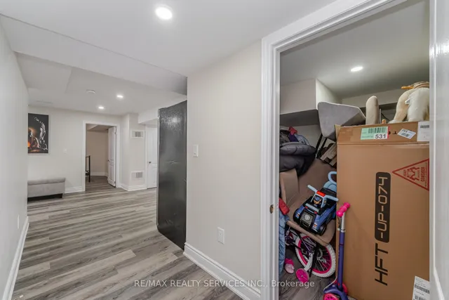 房产图片 39 - 10 Deepcoral Crt