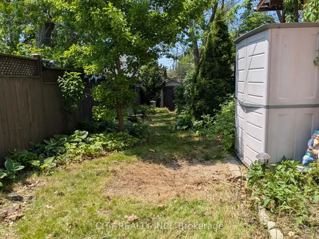 Additional image 24 of 54 Grandville Ave