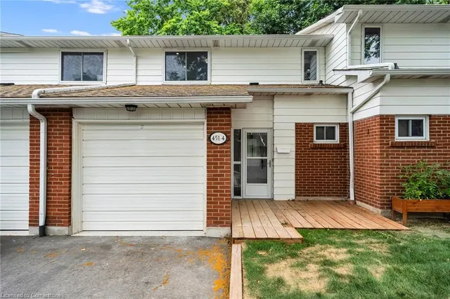 Additional image 8 of 451 Woodview Rd Unit 4